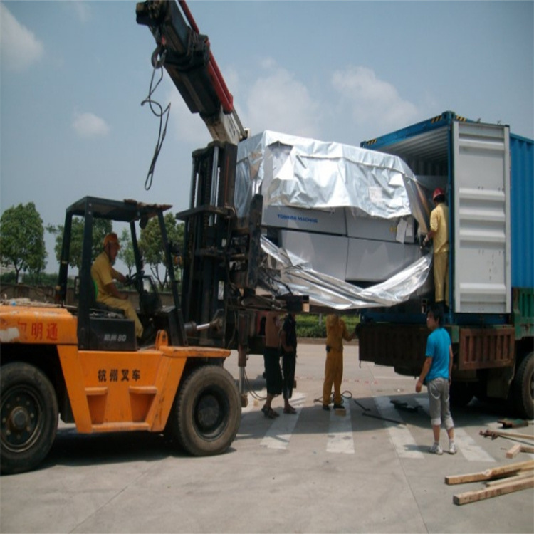 石阡附近的随车吊出租服务：选择指南与注意事项