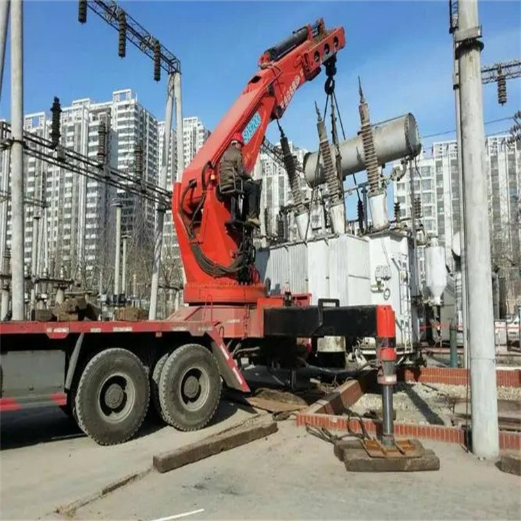 石阡就近吊车出租|工地厂房吊装设备租赁|24小时高效响应