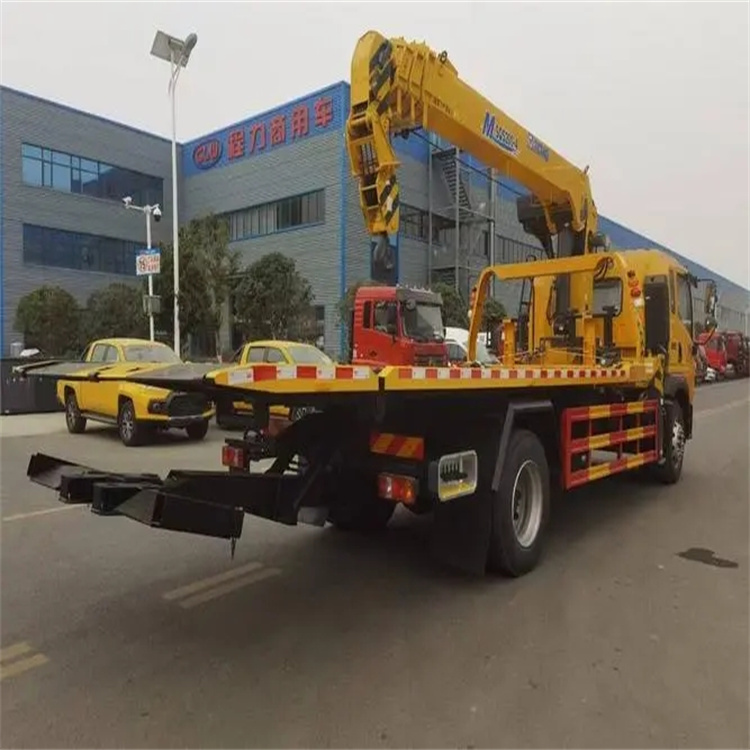 石阡附近小随车吊出租电话，轻松解决搬运烦恼