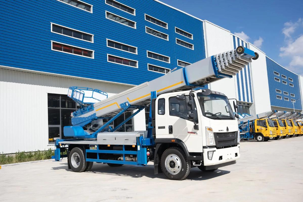 石阡出租云梯车高空作业车 建筑垃圾搬运